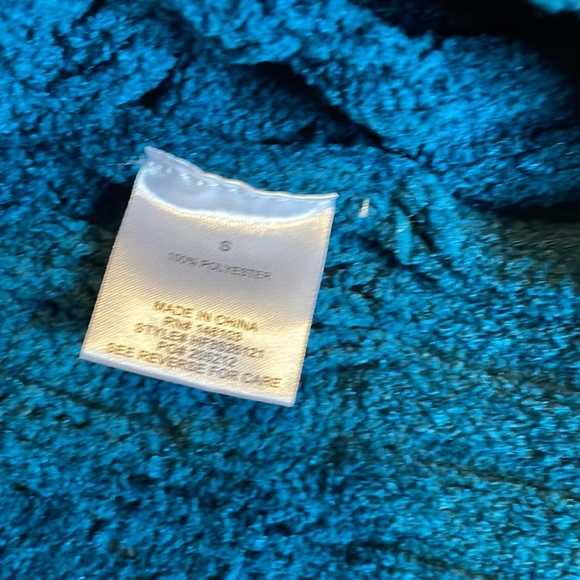 NWT Hippie Rose Chenille Cable-Knit Sweater - Picture 6 of 6